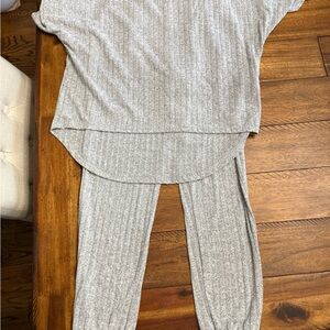 Cozy Ribbed Lounge Set in Light Gray